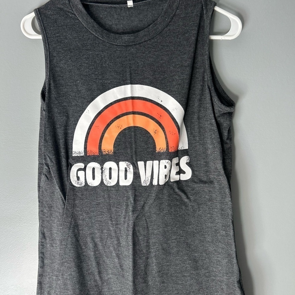 Good Vibes grey tank
